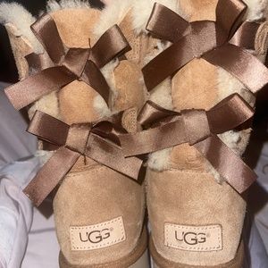 COPY - Womens Ugg Bailey Bow Boots